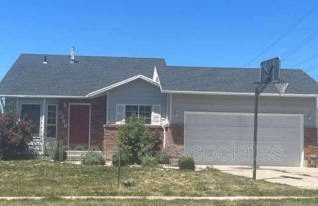 3288 W 4975 S - 3288 West 4975 South, Roy, UT 84067