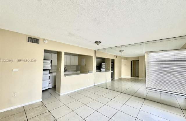 17650 NW 68th Ave