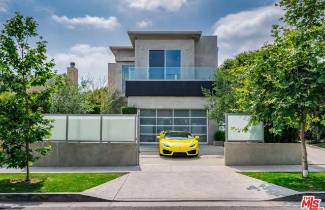 721 N Vista St