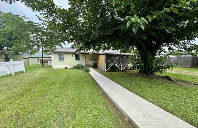 702 Pittsburg Avenue