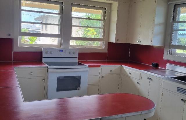 Beautiful 3BD 2BA in Waiakea Area