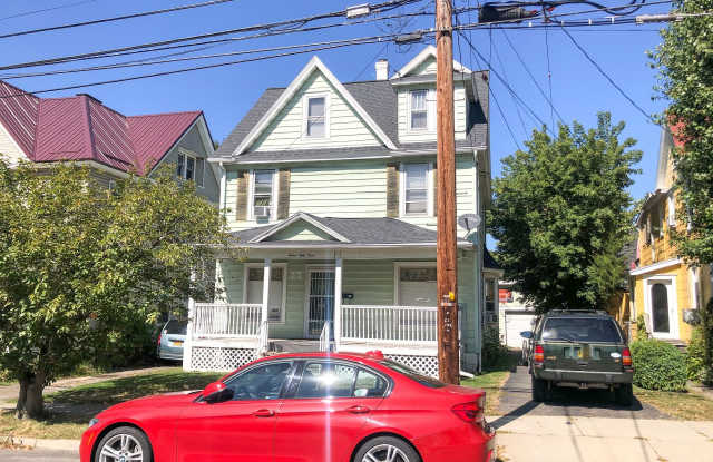 1253 Vestal Ave