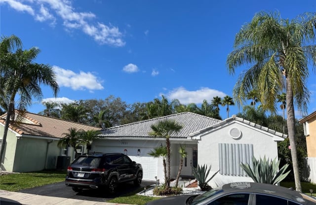 1031 NW 125th Ter - 1031 Northwest 125th Terrace, Sunrise, FL 33323