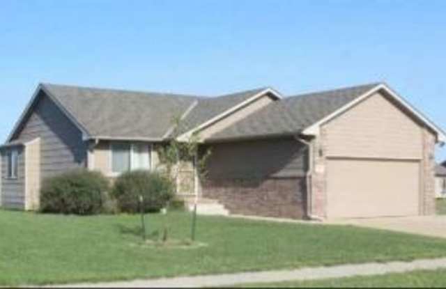Derby Home in a Beautiful Neighborhood. Fully finished basement.