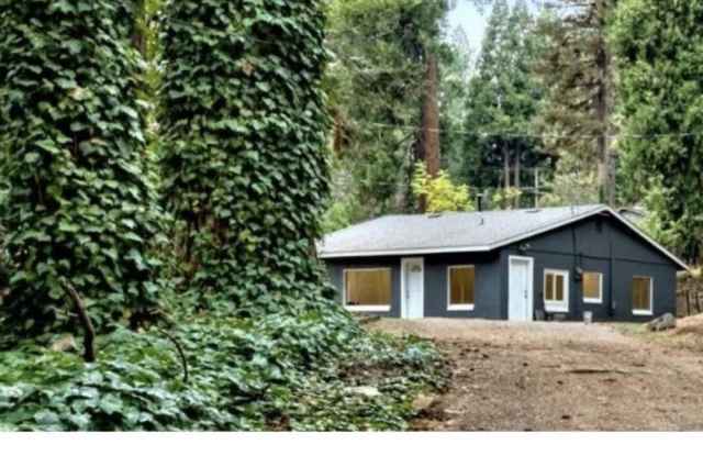 5731 Pony Express Trail