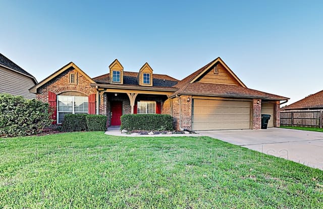 9007 N 157th East Pl - 9007 North 157th East Place, Owasso, OK 74055