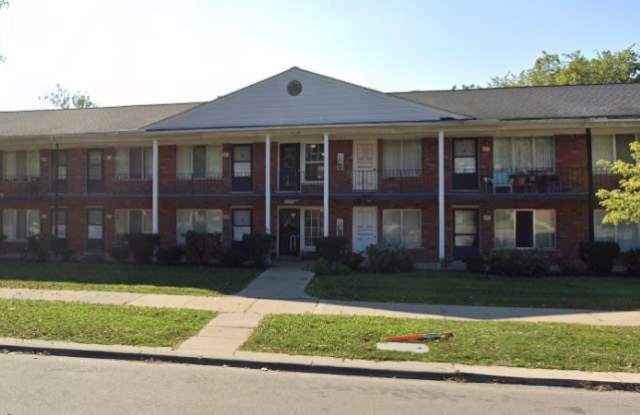 Photo of 4535 Cadieux Rd Apt 43