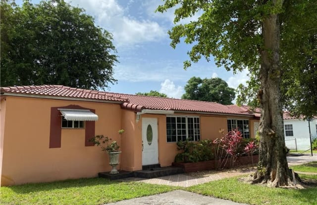 11303 NE 11th Pl - 11303 NE 11th Pl, Biscayne Park, FL 33161