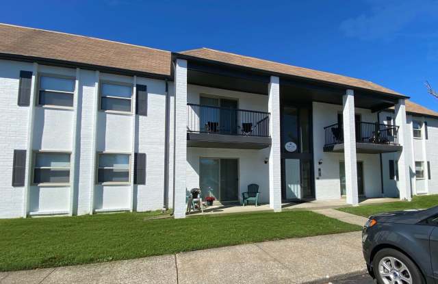 Evansville, Indiana*** 2 Bed 1 Bath $1079.00/mo***No Deposit $0