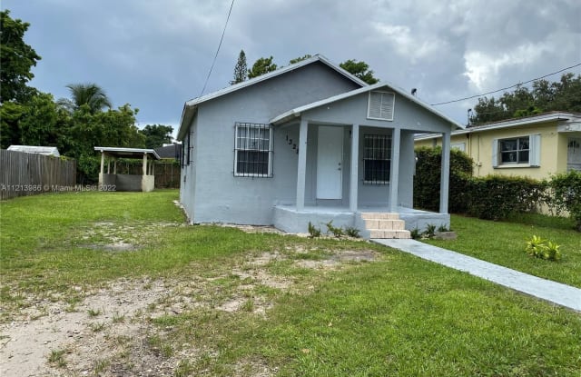 1328 NW 71st St - 1328 NW 71st St, Miami, FL 33147