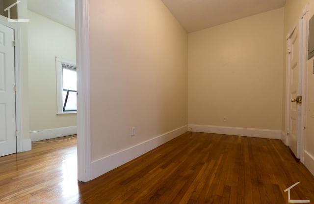 40 Bay State Rd #5F Boston MA 02215