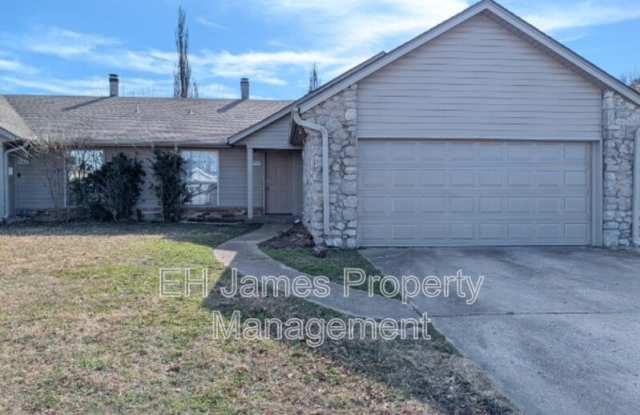12524 East 39th Place