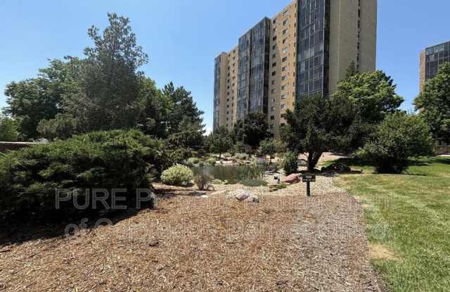 7877 E Mississippi Ave