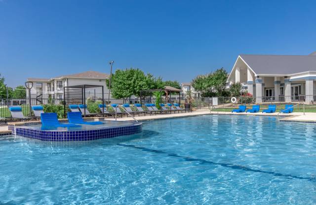 Fifteen12 at Bryan - Student Housing