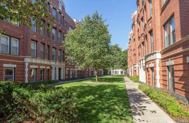 5222-38 S. Drexel Avenue