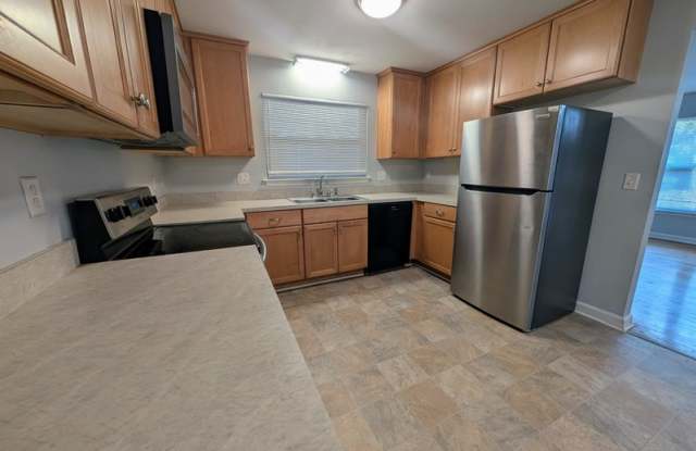 Photo of 2114 High Road