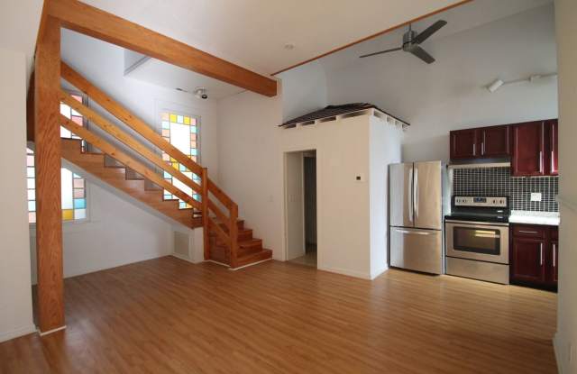 Exclusively Offered by Muse Realty Rentals, LLC