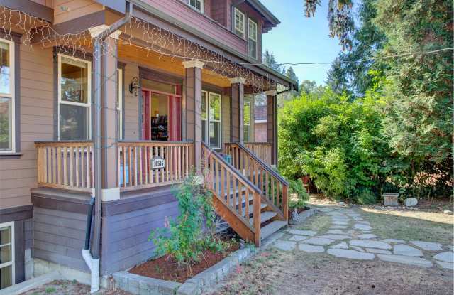Photo of 10516 20th Ave NE