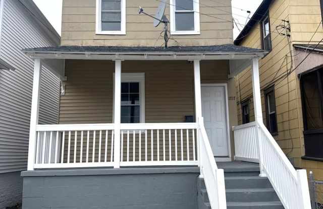 4 Bedroom 1.5 bath Single Family House