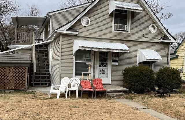 Photo of 118 South Crysler Avenue - 1/2