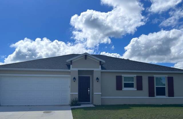 *** BEAUTIFUL 4/2 HOME IN PALM BAY***