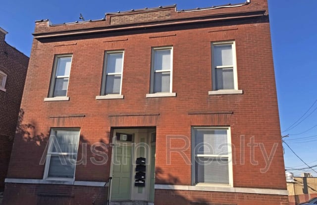 4660 Tyrolean Ave 1st Fl - 4660 Tyrolean Ave, St. Louis, MO 63116