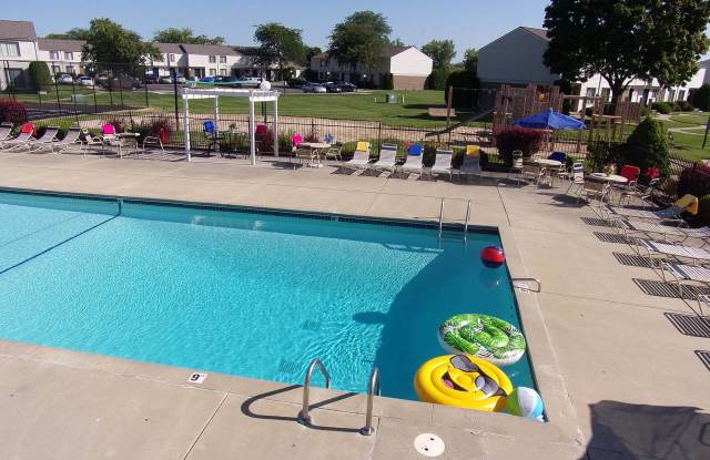 Waters Landing Apartment