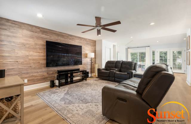 1835 Crandall Dr.