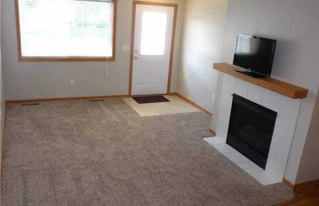 2613 Yellowstone Drive