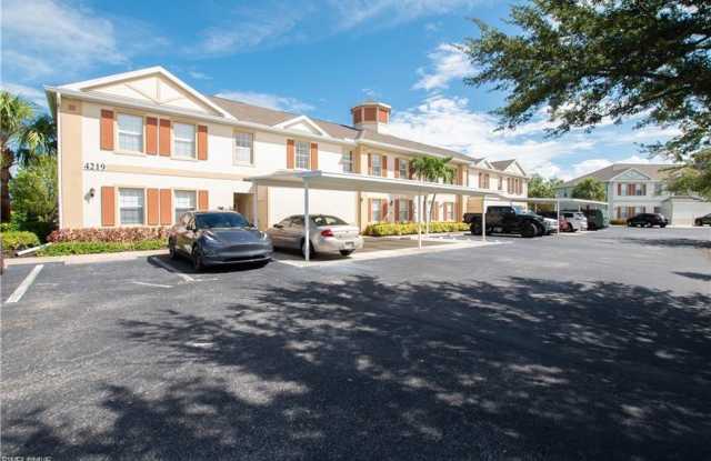 Photo of 4219 Liron AVE Unit#203, Fort Myers, FL 33916