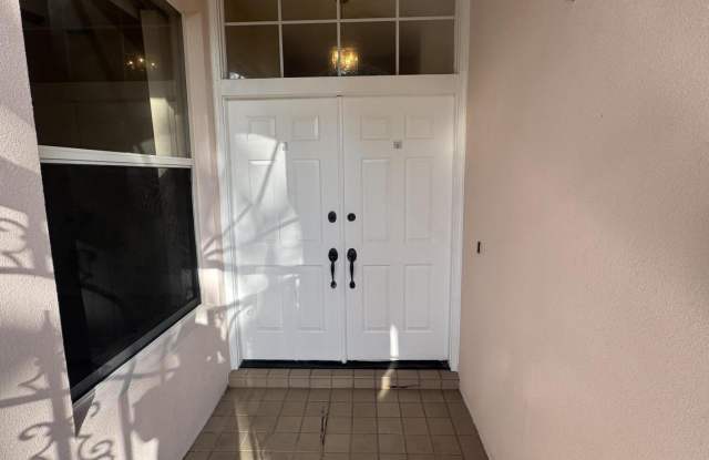 900 Bear Island Circle