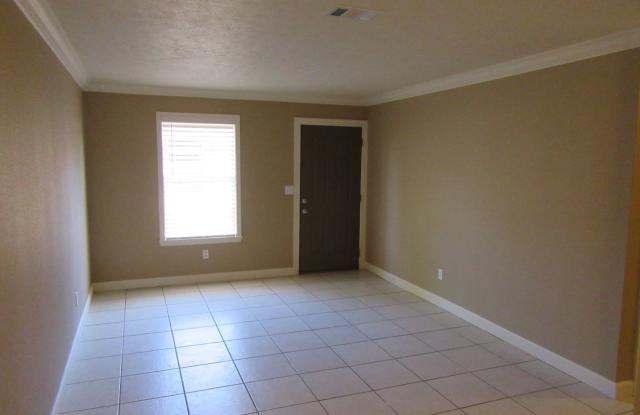 1410 #B New York Ave.