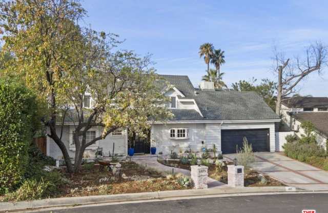 Photo of 4815 Adele Ct