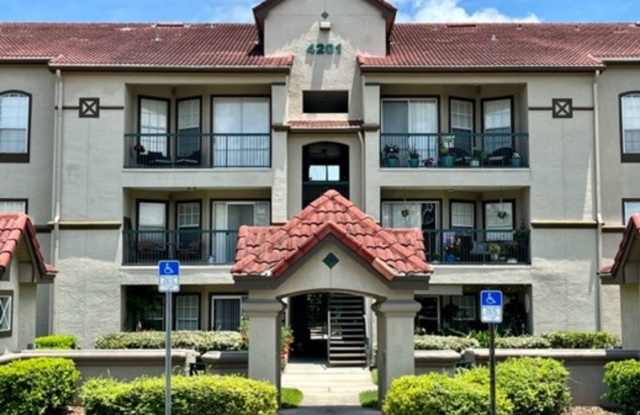 Spectacular 2nd Floor 2 Bedroom, Ready Now  Move-In Condition!