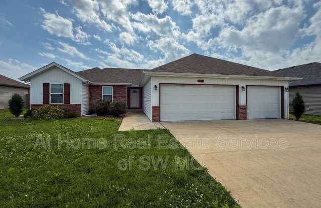 524 Evergreen