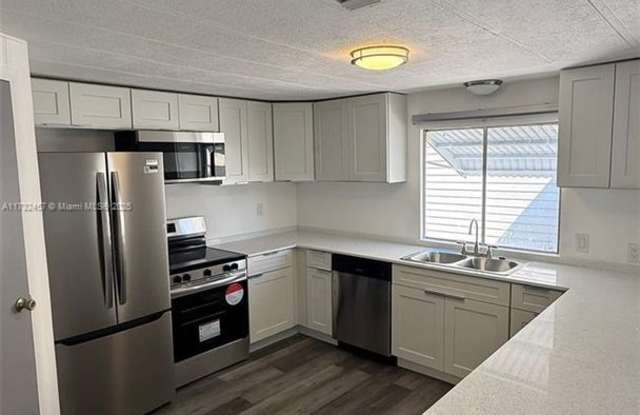 21720 NW 3rd Street 0, Pembroke Pines, FL 33029