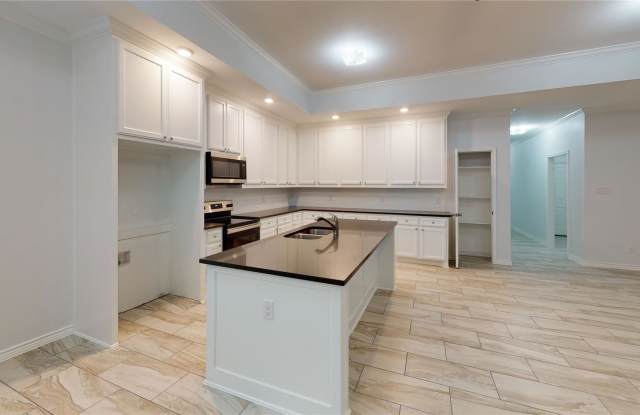 227 Windjammer Road