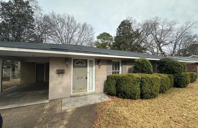 217 Bellehurst Drive - 217 Bellehurst Drive, Montgomery, AL 36109