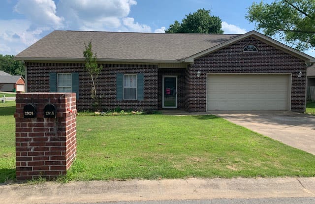 2915 Eagle Run - 2915 Eagle Run Drive, Benton, AR 72015