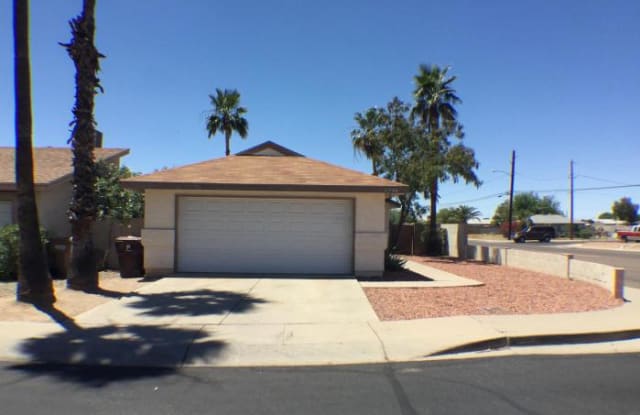 11336 N 82nd Ave - 11336 North 82nd Avenue, Peoria, AZ 85345