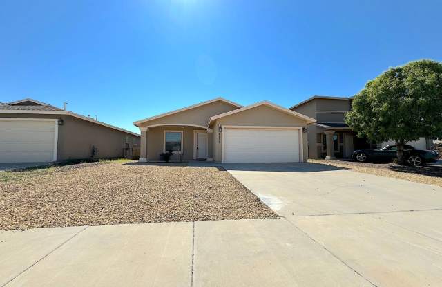Photo of Northeast El Paso 3 Bed Refrig A/C