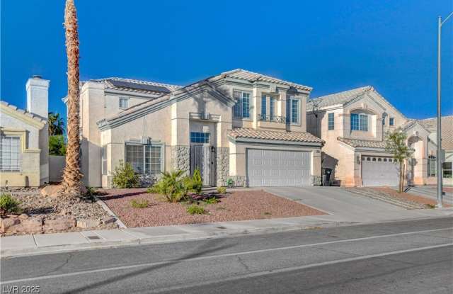 Photo of 7834 W Gilmore Avenue