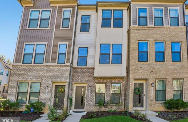 Photo of 238 NARROWLEAF Way