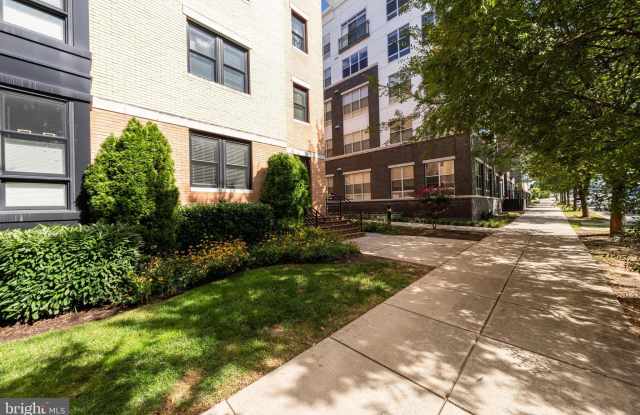 1903 RICHMOND HIGHWAY