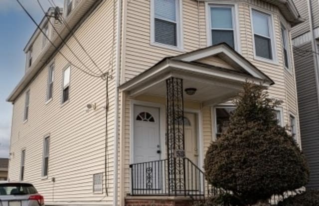 513 Maple Ave - 513 Maple Avenue, Elizabeth, NJ 07202