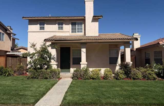 39545 Warbler Drive