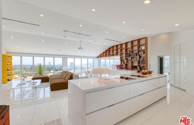 11001 Wrightwood Pl