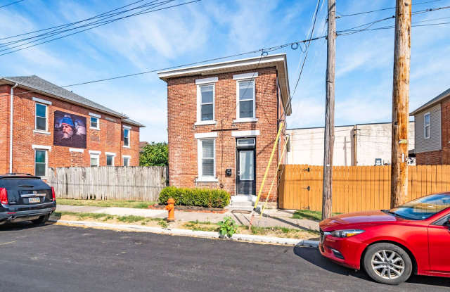 Photo of EAST FRANKLINTON ARTIST DISTRICT! SUNNY NEWLY RENOVATED HOME on DOUBLE LOT