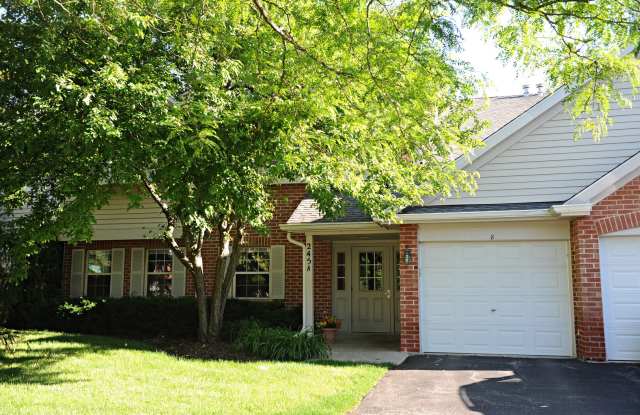 2458 CHARLESTON Drive - 2458 Charleston Drive, Schaumburg, IL 60193