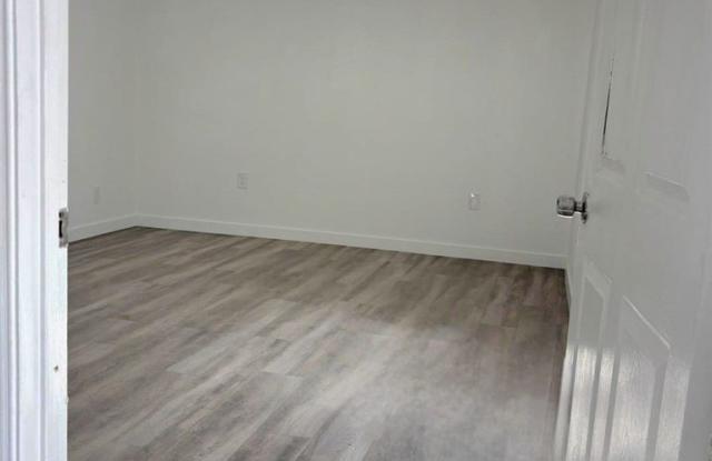 Photo of 8854 Dorrington Avenue